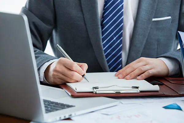 免费字笔顺怎么写，正确写法详解