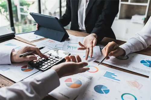 法律主要靠什么执行